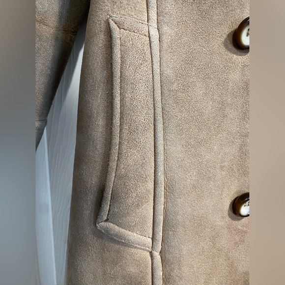 Sheep Skin Coat - Picture 3 of 6